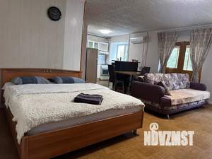 Студия квартира, посуточно, 45м2, 3/5 этаж