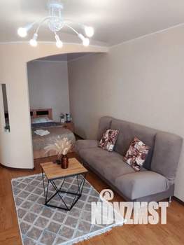 1-к квартира, посуточно, 35м2, 6/14 этаж