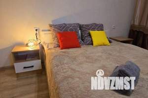 1-к квартира, посуточно, 43м2, 1/24 этаж