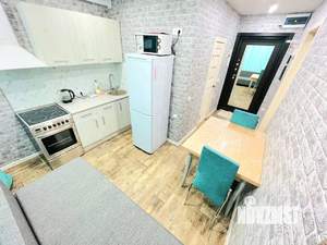 1-к квартира, посуточно, 33м2, 1/13 этаж