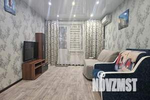 2-к квартира, посуточно, 44м2, 5/5 этаж