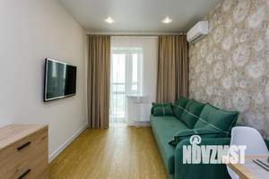 Студия квартира, посуточно, 27м2, 19/25 этаж