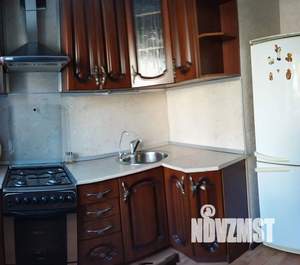 2-к квартира, посуточно, 40м2, 2/5 этаж