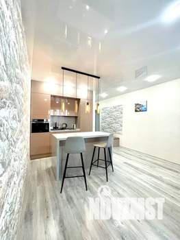 2-к квартира, посуточно, 54м2, 4/25 этаж