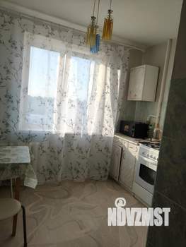 1-к квартира, посуточно, 35м2, 8/10 этаж