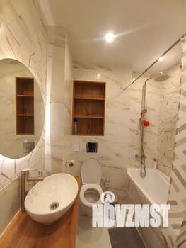 1-к квартира, посуточно, 35м2, 6/10 этаж