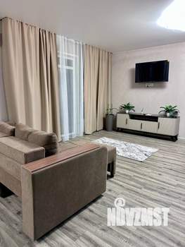 Студия квартира, посуточно, 48м2, 2/23 этаж