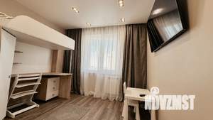 1-к квартира, посуточно, 39м2, 7/10 этаж