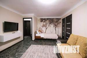 2-к квартира, посуточно, 45м2, 2/5 этаж