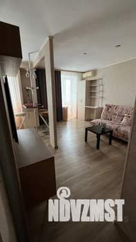 1-к квартира, посуточно, 36м2, 4/4 этаж