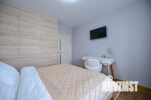 2-к квартира, посуточно, 50м2, 1/1 этаж