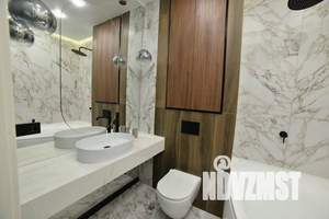 2-к квартира, посуточно, 55м2, 20/24 этаж