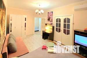 1-к квартира, посуточно, 40м2, 3/10 этаж