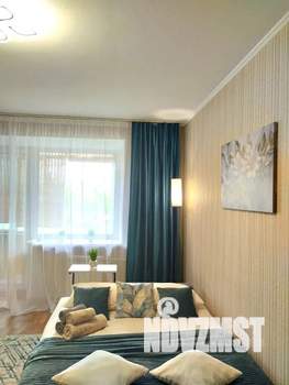 1-к квартира, посуточно, 32м2, 4/6 этаж