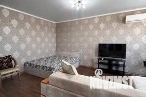 1-к квартира, посуточно, 35м2, 19/19 этаж