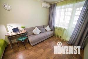 1-к квартира, посуточно, 30м2, 1/9 этаж