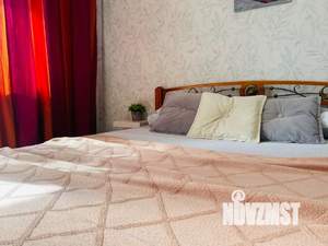 Студия квартира, посуточно, 30м2, 12/16 этаж