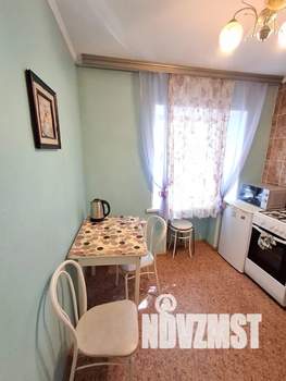 1-к квартира, посуточно, 32м2, 2/5 этаж