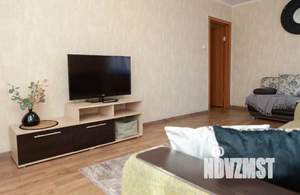 1-к квартира, посуточно, 47м2, 1/1 этаж