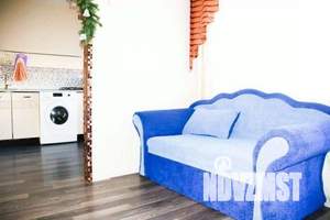 2-к квартира, посуточно, 45м2, 3/5 этаж