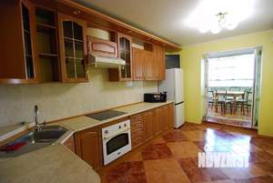 3-к квартира, на длительный срок, 100м2, 5/10 этаж