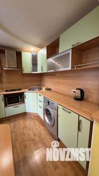 Студия квартира, посуточно, 35м2, 5/5 этаж