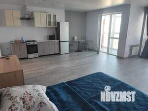 Студия квартира, посуточно, 43м2, 14/19 этаж