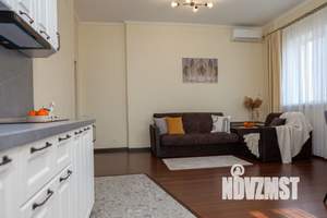 1-к квартира, посуточно, 47м2, 1/1 этаж