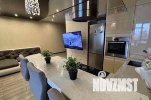 2-к квартира, посуточно, 40м2, 10/20 этаж