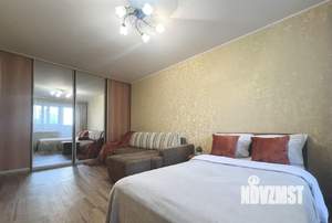 1-к квартира, посуточно, 35м2, 2/10 этаж