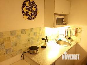 Студия квартира, посуточно, 18м2, 1/5 этаж