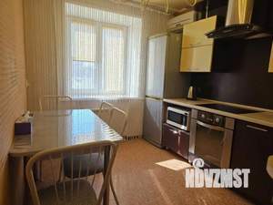 2-к квартира, посуточно, 50м2, 1/1 этаж