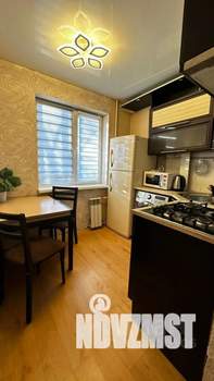 1-к квартира, посуточно, 50м2, 1/1 этаж