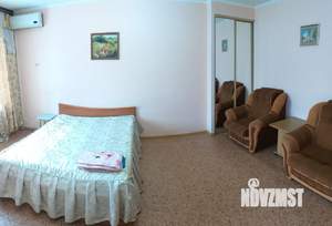 1-к квартира, посуточно, 30м2, 2/5 этаж