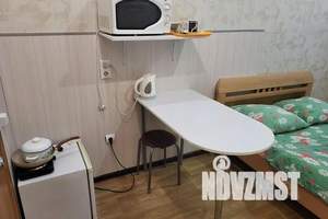 1-к квартира, посуточно, 13м2, 1/3 этаж