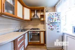 2-к квартира, вторичка, 42м2, 2/5 этаж