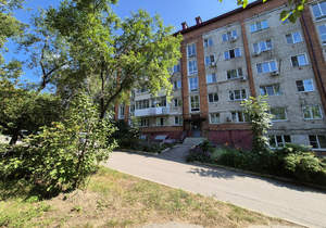 2-к квартира, вторичка, 44м2, 1/5 этаж