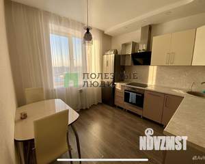 2-к квартира, вторичка, 63м2, 13/16 этаж
