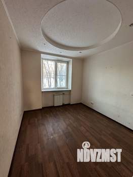 3-к квартира, вторичка, 68м2, 1/5 этаж