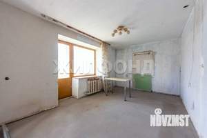 3-к квартира, вторичка, 54м2, 8/9 этаж