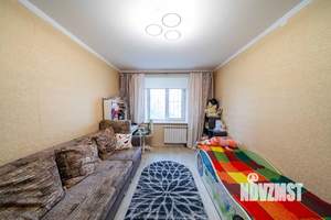 3-к квартира, вторичка, 70м2, 1/9 этаж
