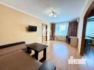 2-к квартира, вторичка, 44м2, 1/5 этаж