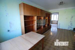 3-к квартира, вторичка, 63м2, 4/5 этаж