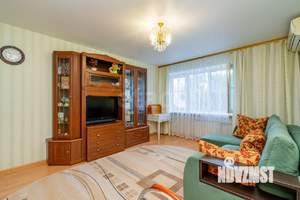 3-к квартира, вторичка, 62м2, 2/10 этаж