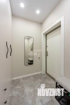 2-к квартира, вторичка, 63м2, 1/25 этаж