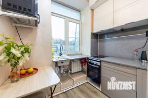 2-к квартира, вторичка, 33м2, 1/2 этаж