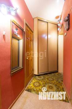 3-к квартира, вторичка, 38м2, 2/2 этаж