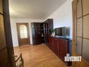 4-к квартира, вторичка, 60м2, 5/5 этаж