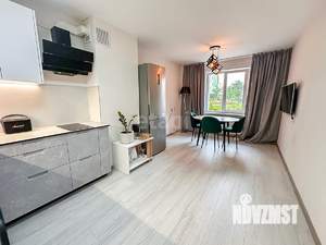 2-к квартира, вторичка, 58м2, 1/10 этаж