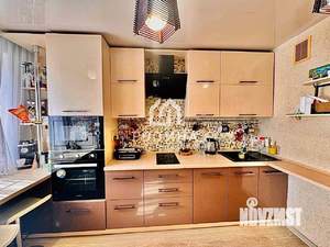 3-к квартира, вторичка, 70м2, 1/10 этаж